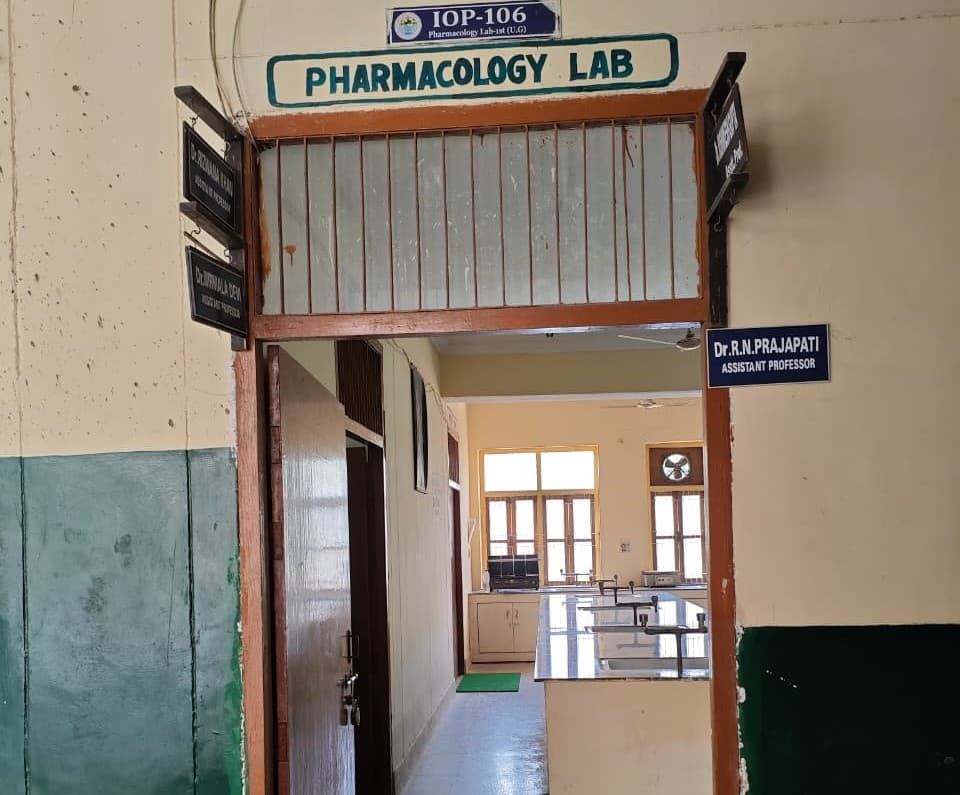 Bundelkhand University Jhansi Academic photo 3